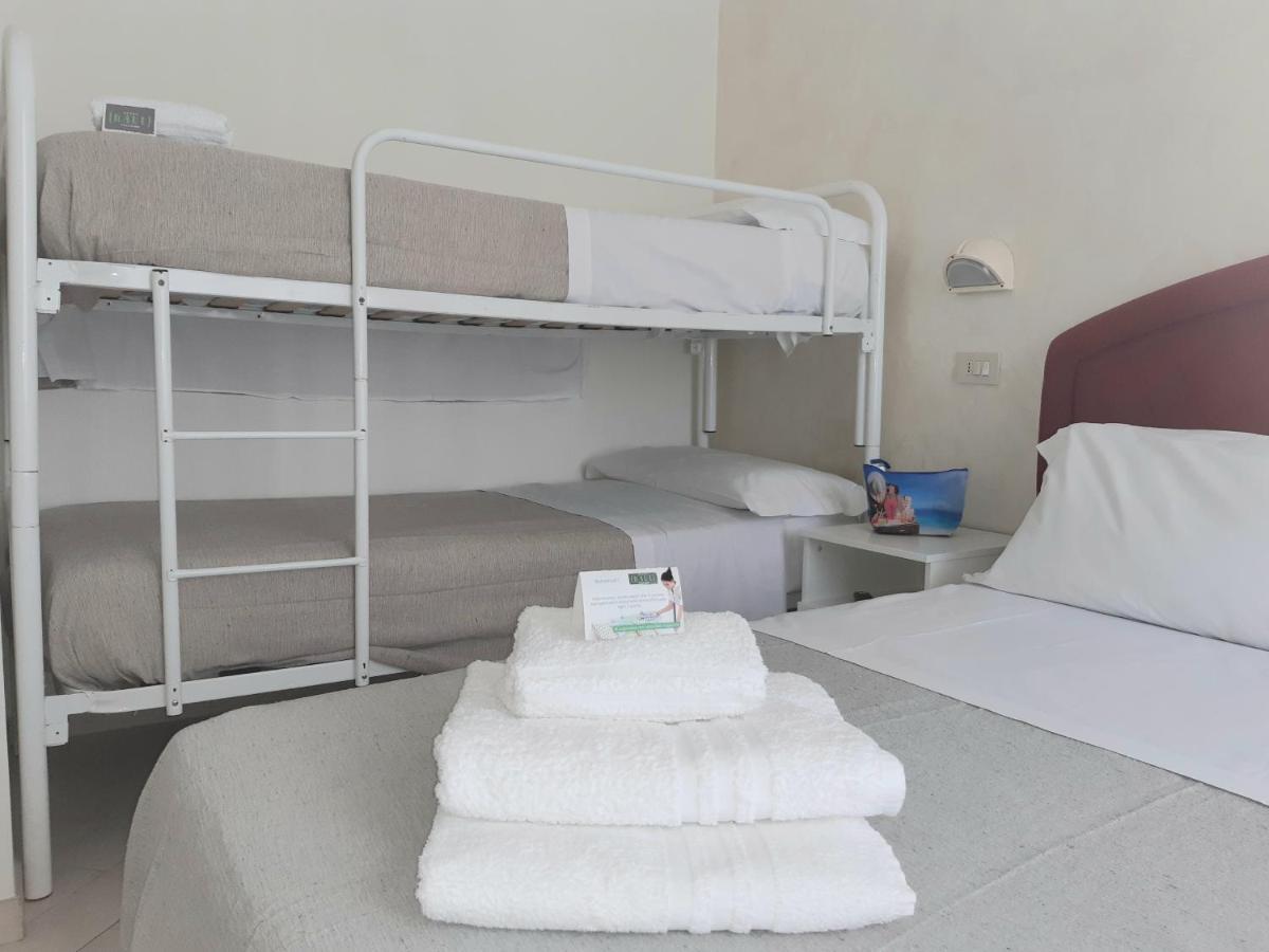 Hotel Raul Риччоне Экстерьер фото
