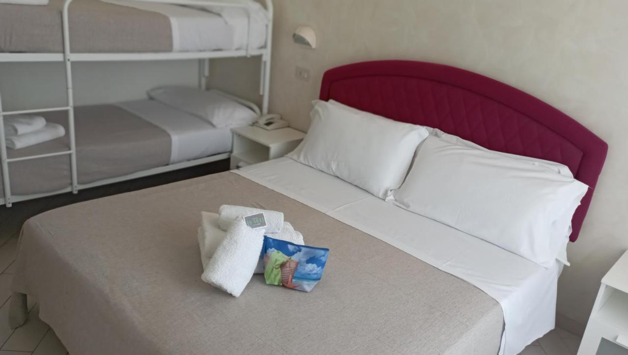 Hotel Raul Риччоне Экстерьер фото