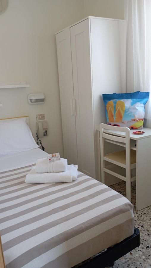 Hotel Raul Риччоне Экстерьер фото